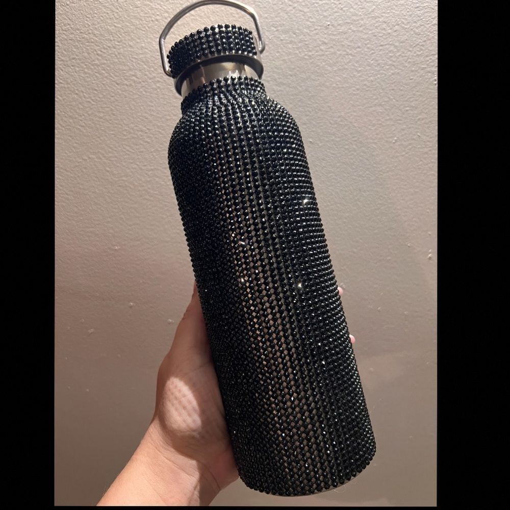 Black Rhinestone Water Bottle with Black Rhinestone and Detachable Silver Chain